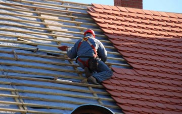 roof tiles Chipping